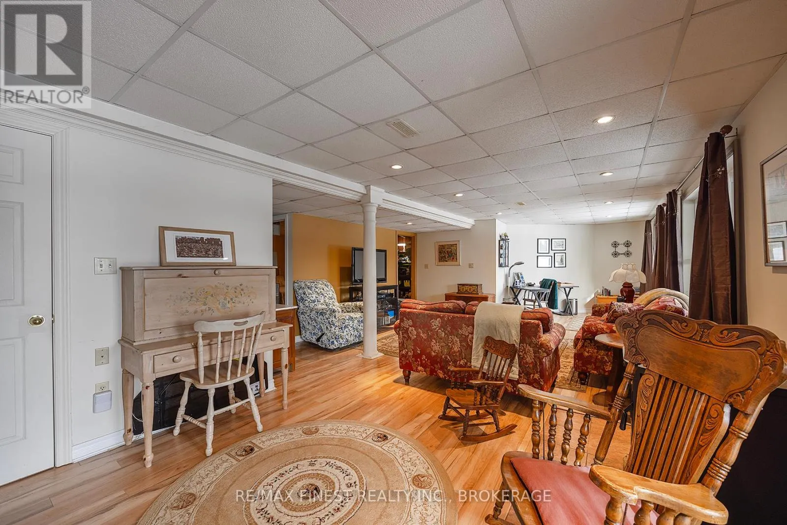 1016 JEWEL ROAD