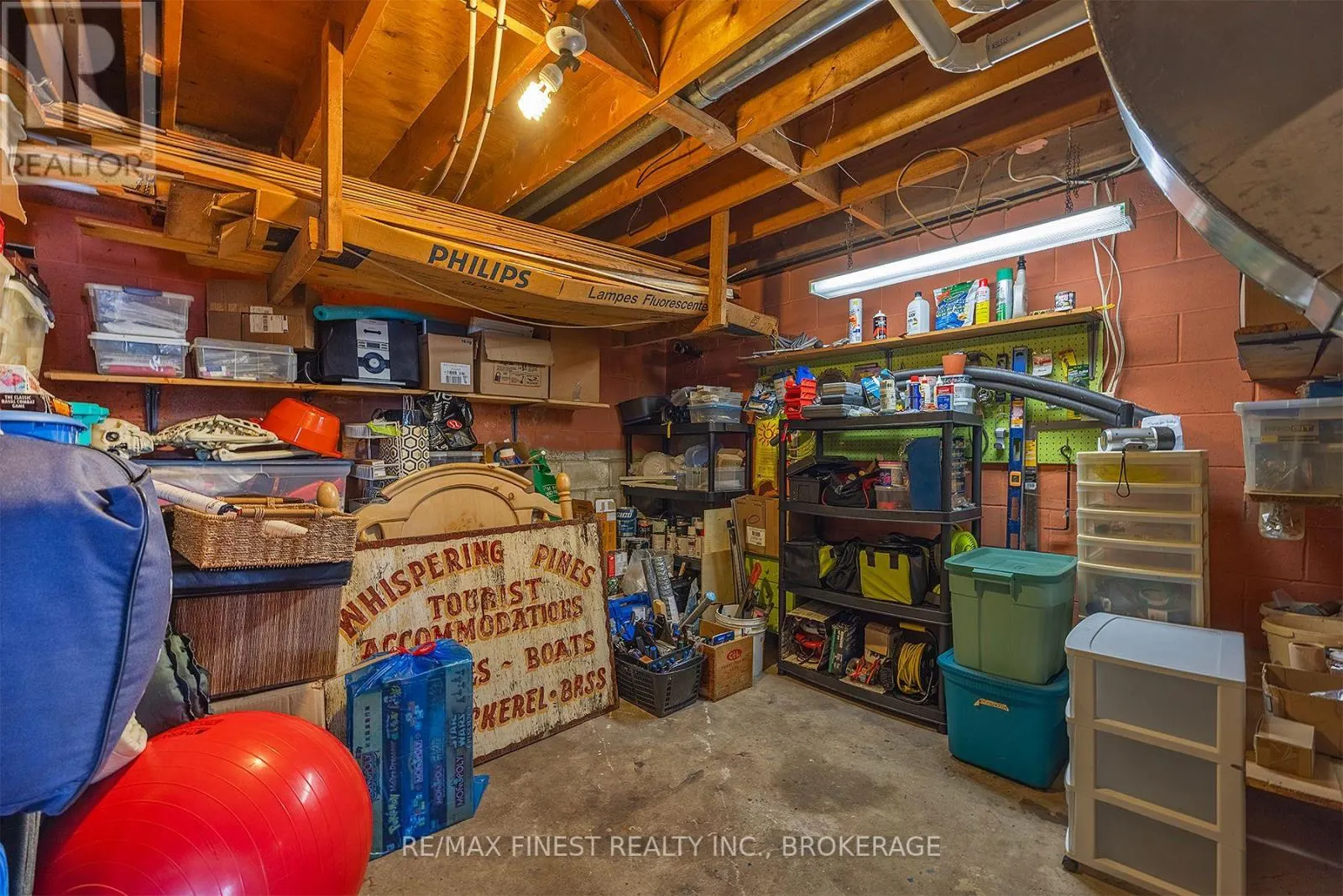 1016 JEWEL ROAD