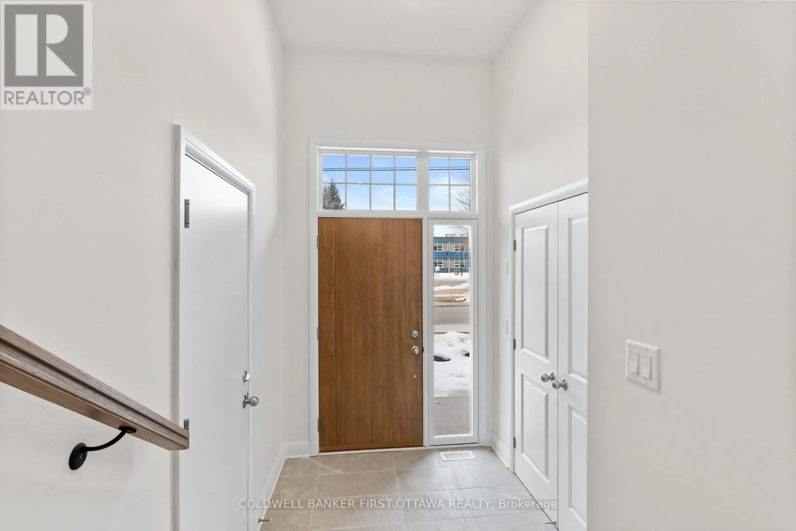 25 UTMAN CRESCENT