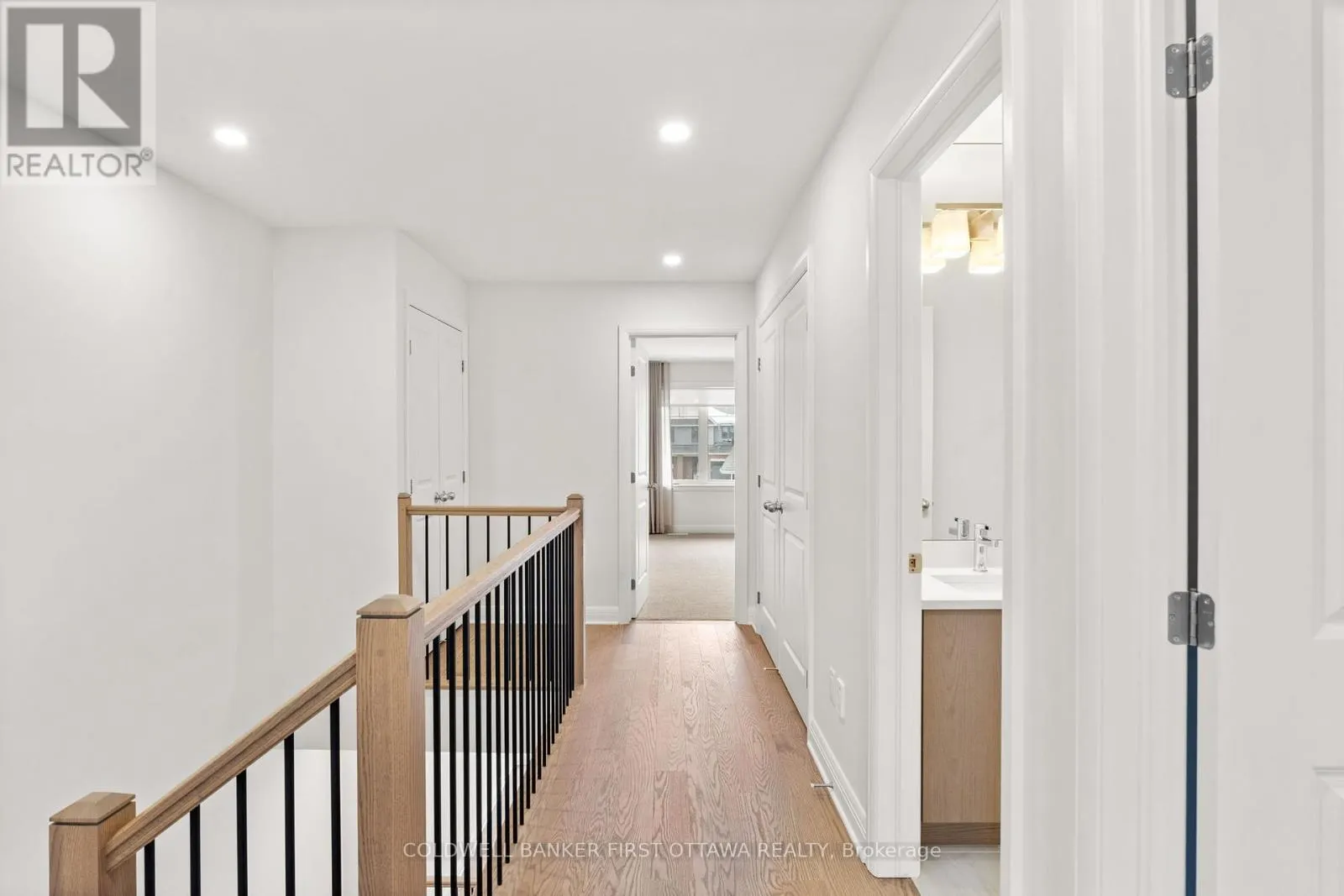 25 UTMAN CRESCENT