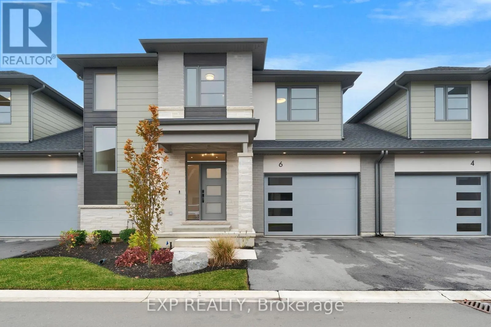 6 - 24 GRAPEVIEW DRIVE, #6