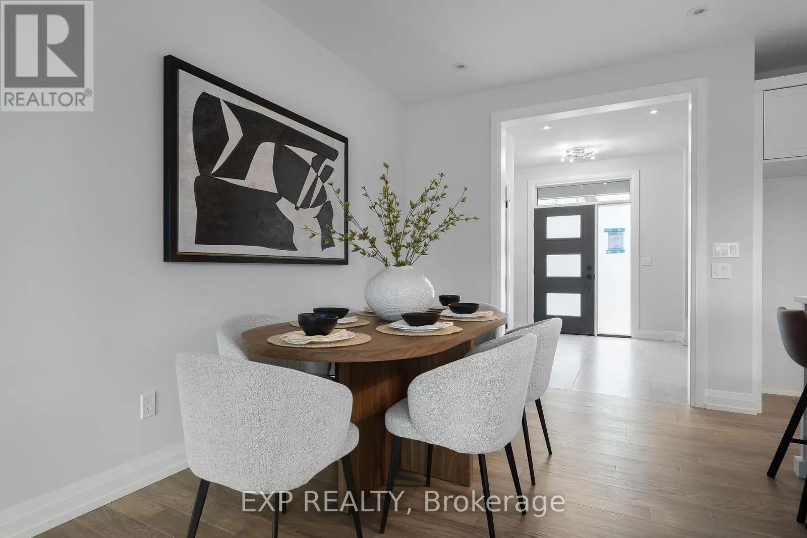 6 - 24 GRAPEVIEW DRIVE, #6