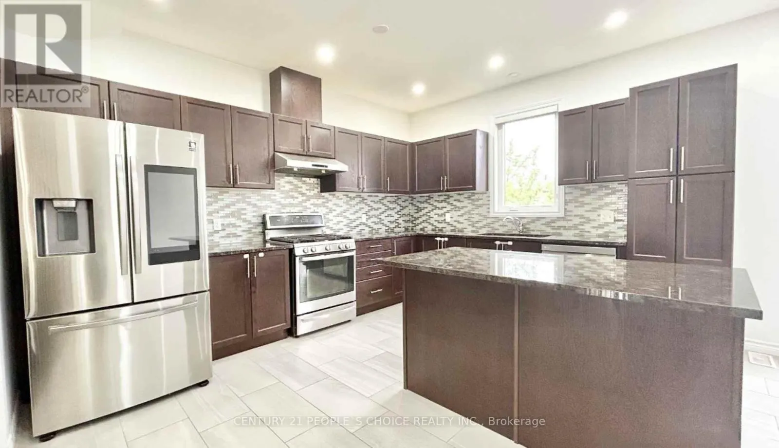 23 SADDLEBROOK COURT