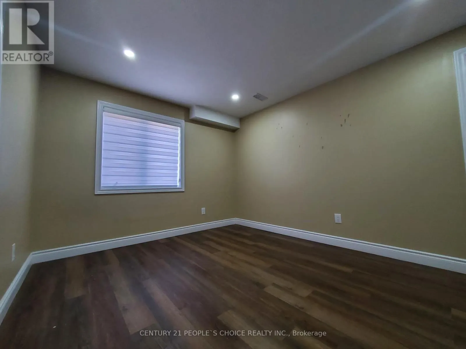 23 SADDLEBROOK COURT