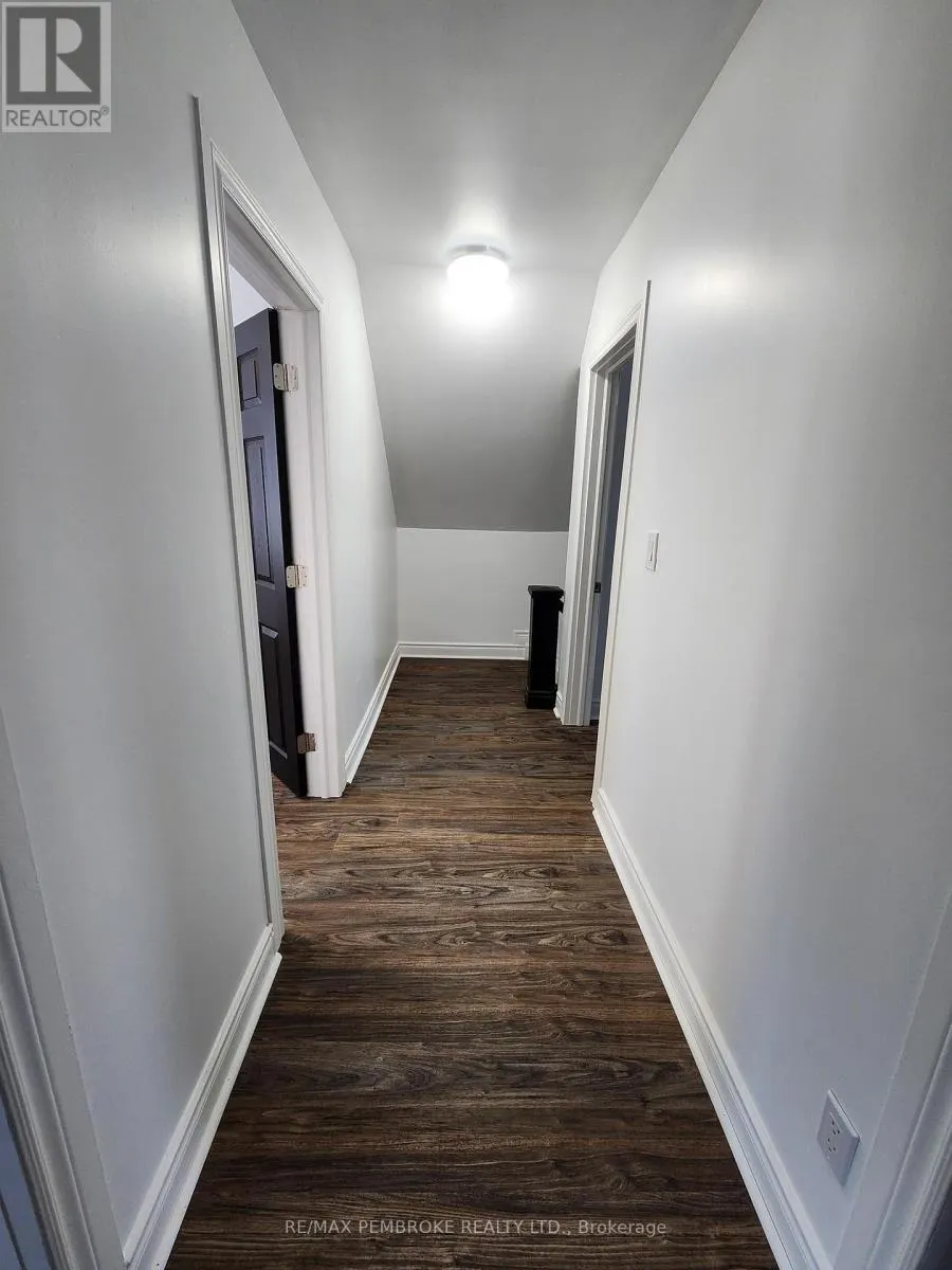 541 GIROUX STREET
