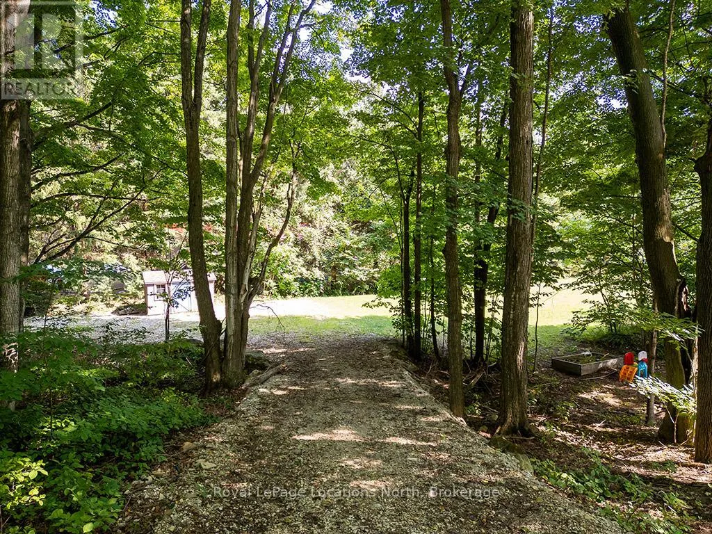 245596 22 SIDE ROAD