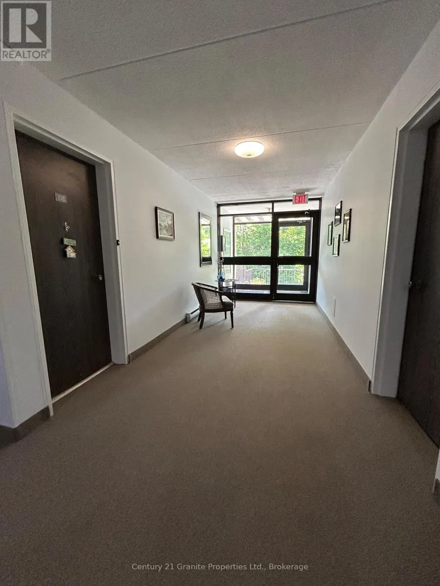 306 - 200 BEACONVIEW HEIGHTS, #306