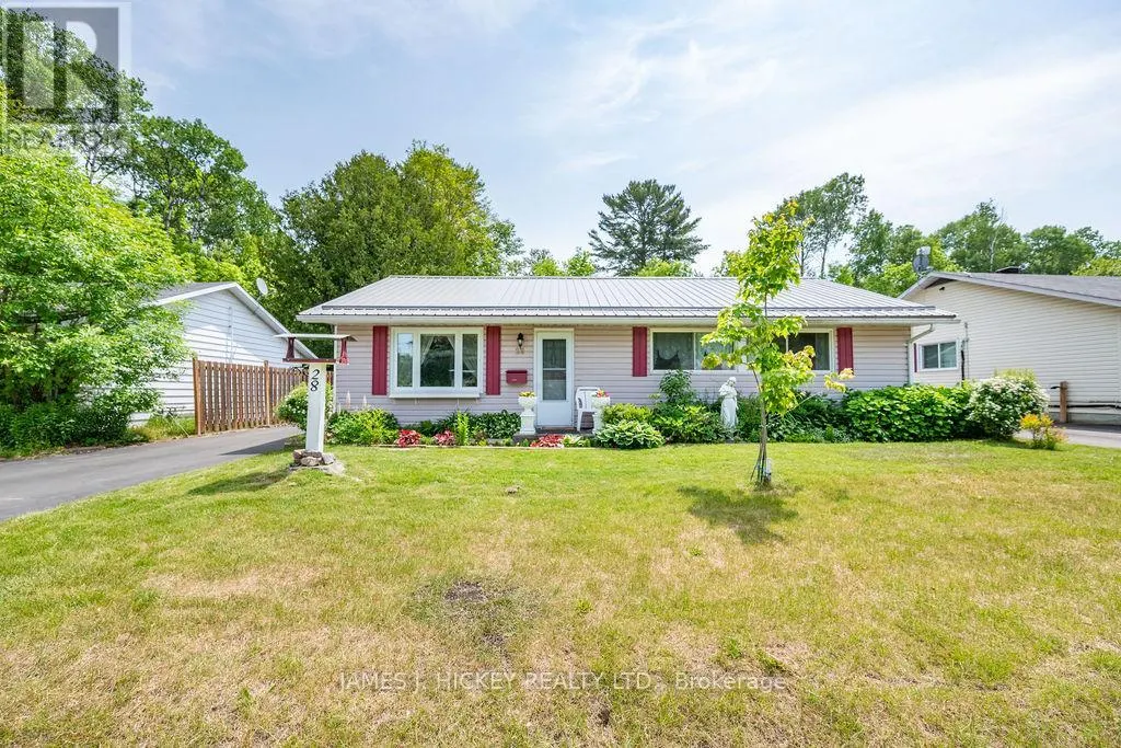 28 LASALLE DRIVE