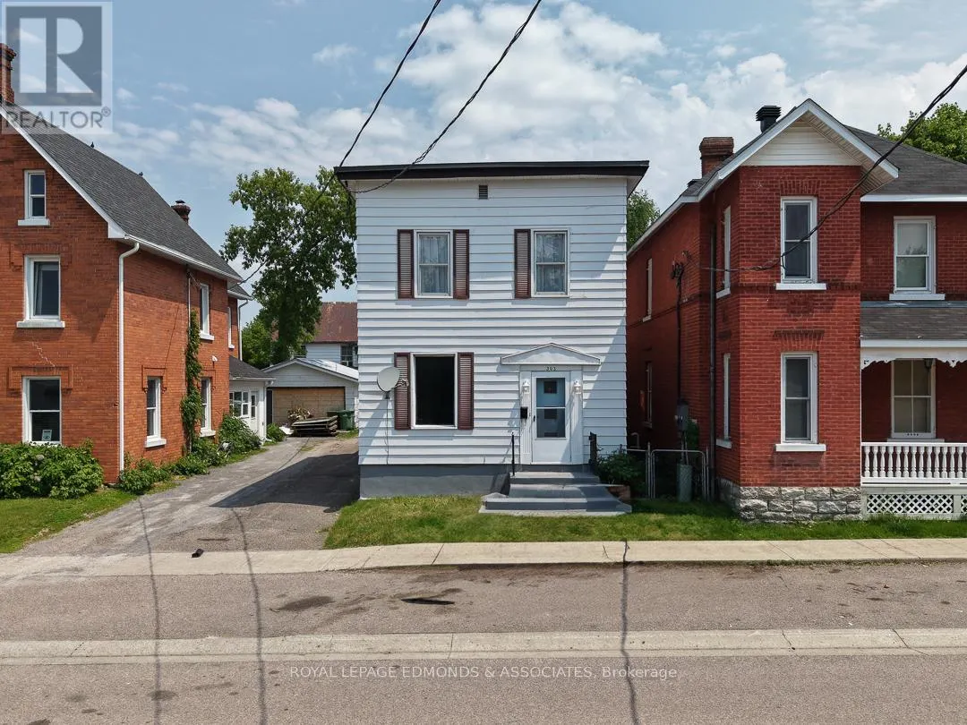 303 MURRAY STREET