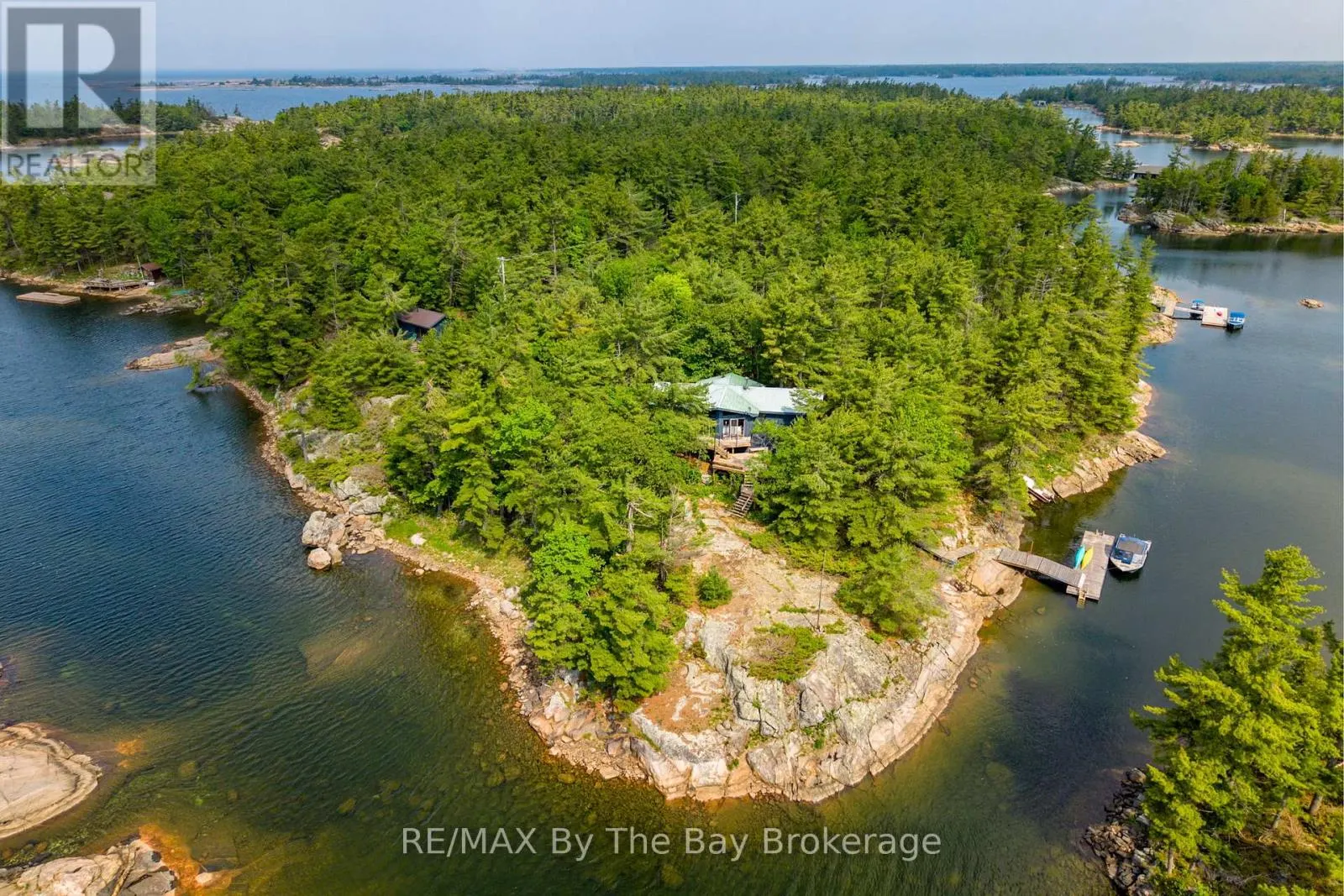 12 IS 3900 GEORGIAN BAY