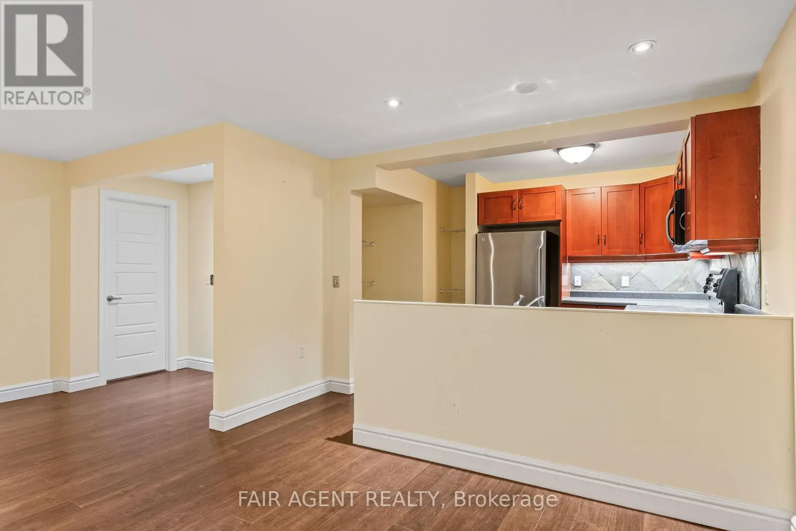 26 DALY AVENUE