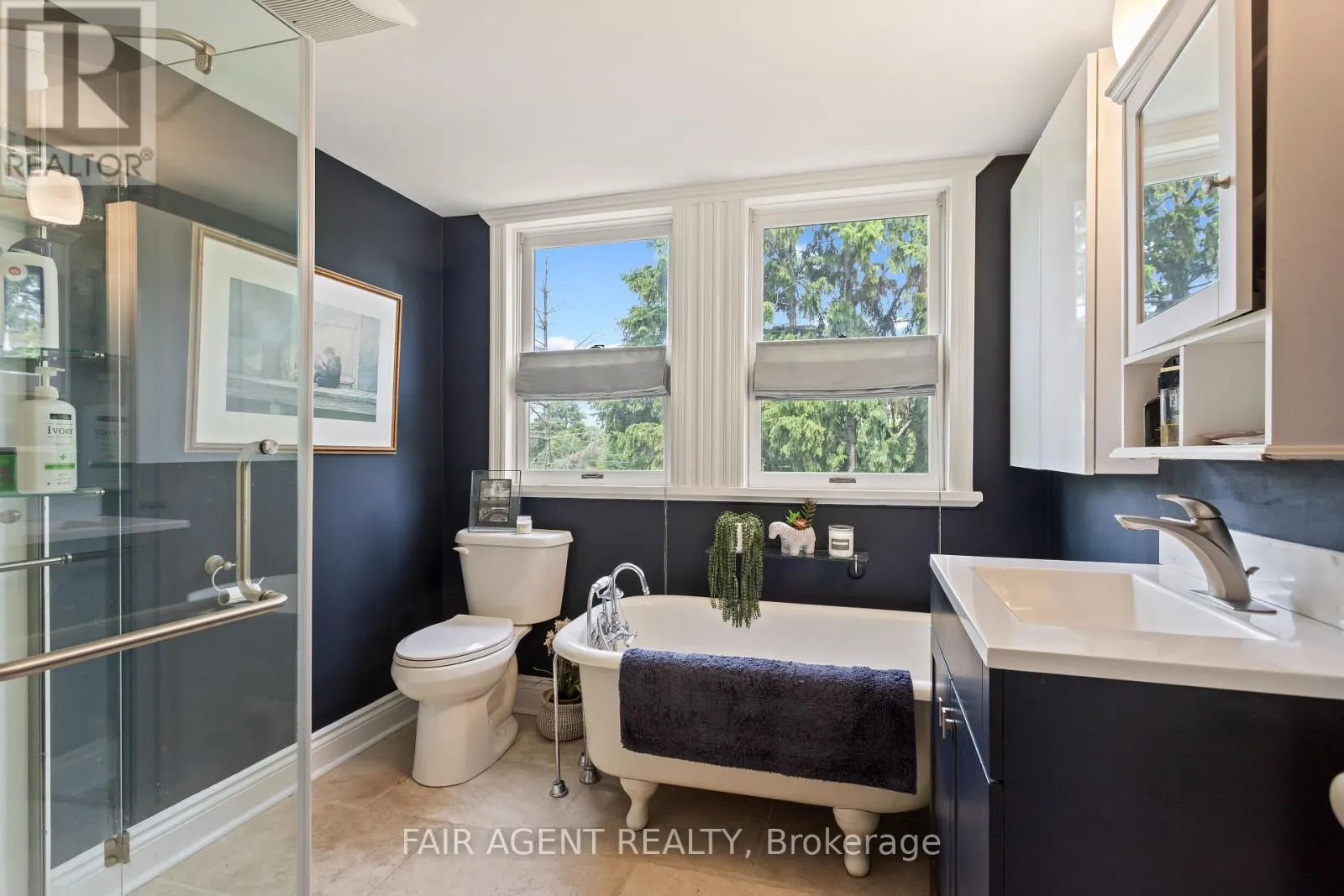 26 DALY AVENUE