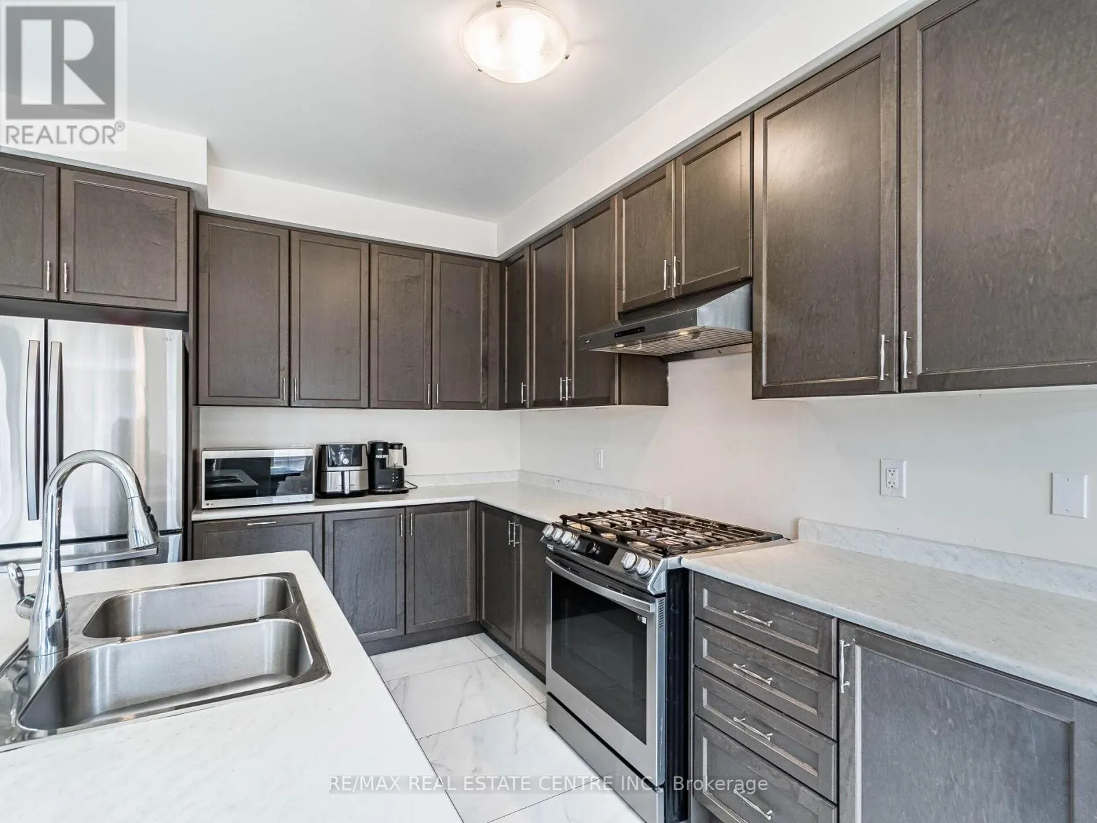 62 GRANITE RIDGE TRAIL