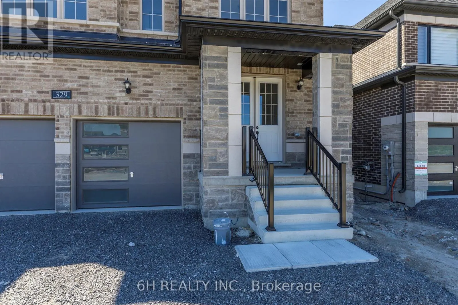 329 O'TOOLE CRESCENT
