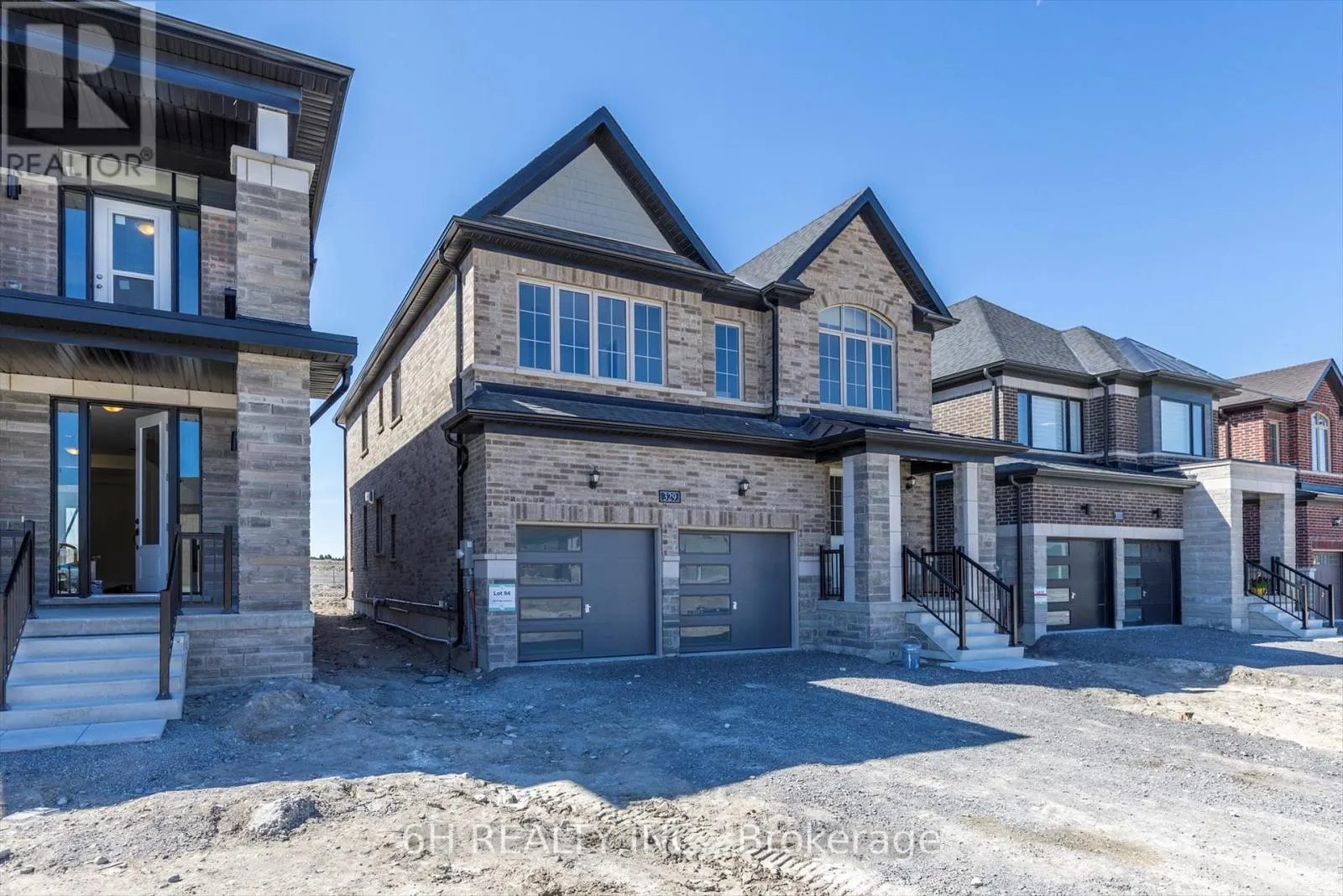 329 O'TOOLE CRESCENT