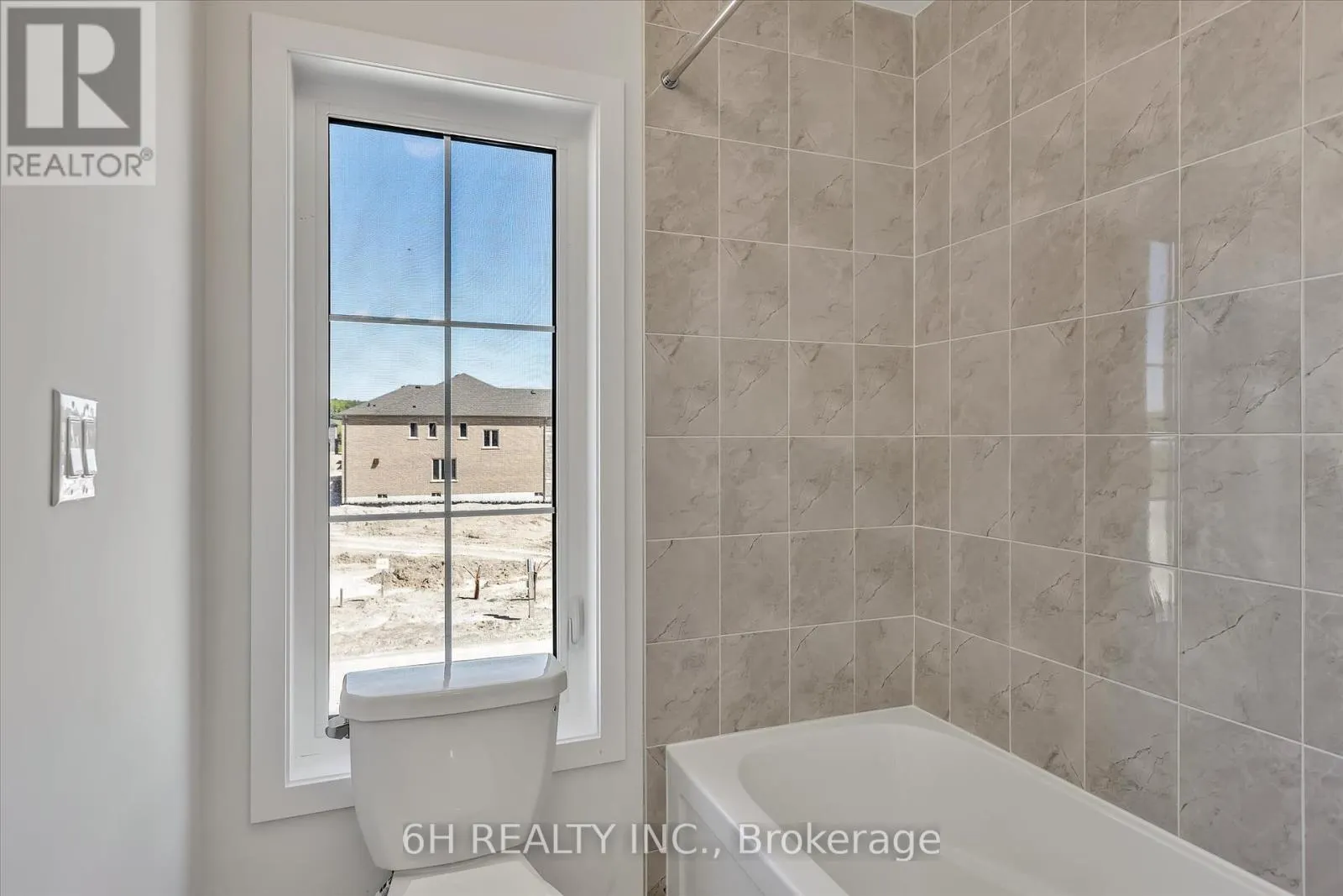 329 O'TOOLE CRESCENT