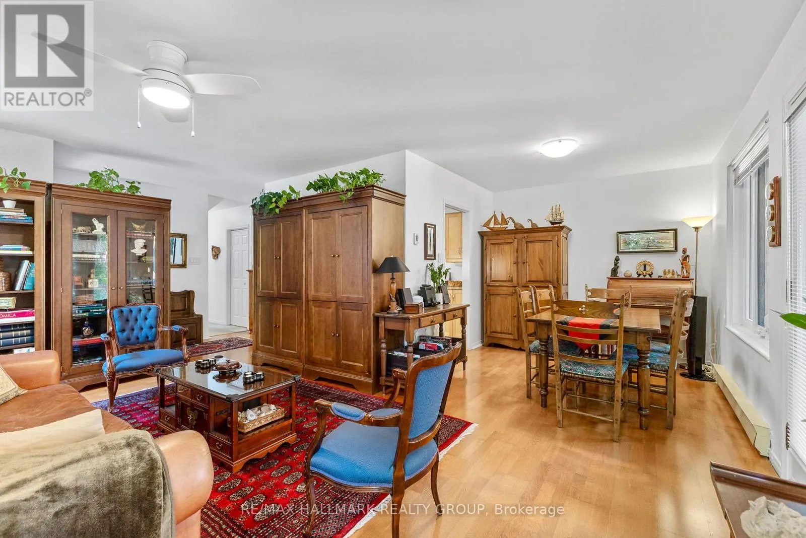 2 - 19 MONTCALM STREET