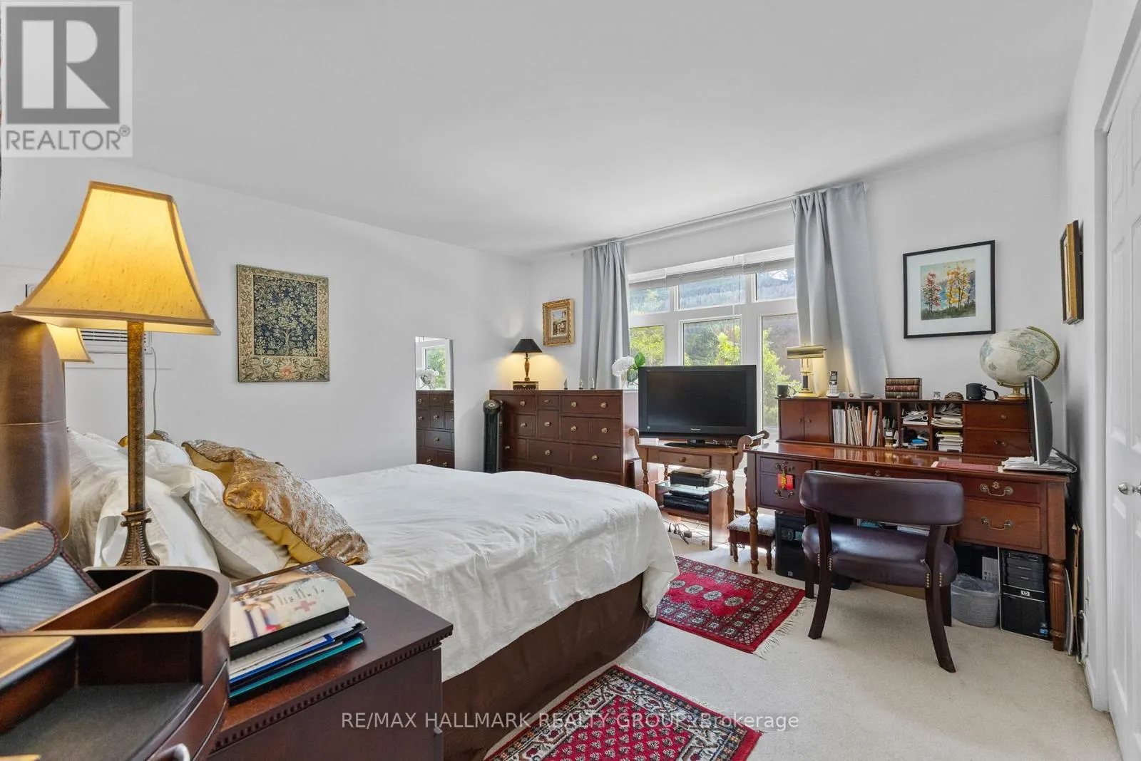 2 - 19 MONTCALM STREET