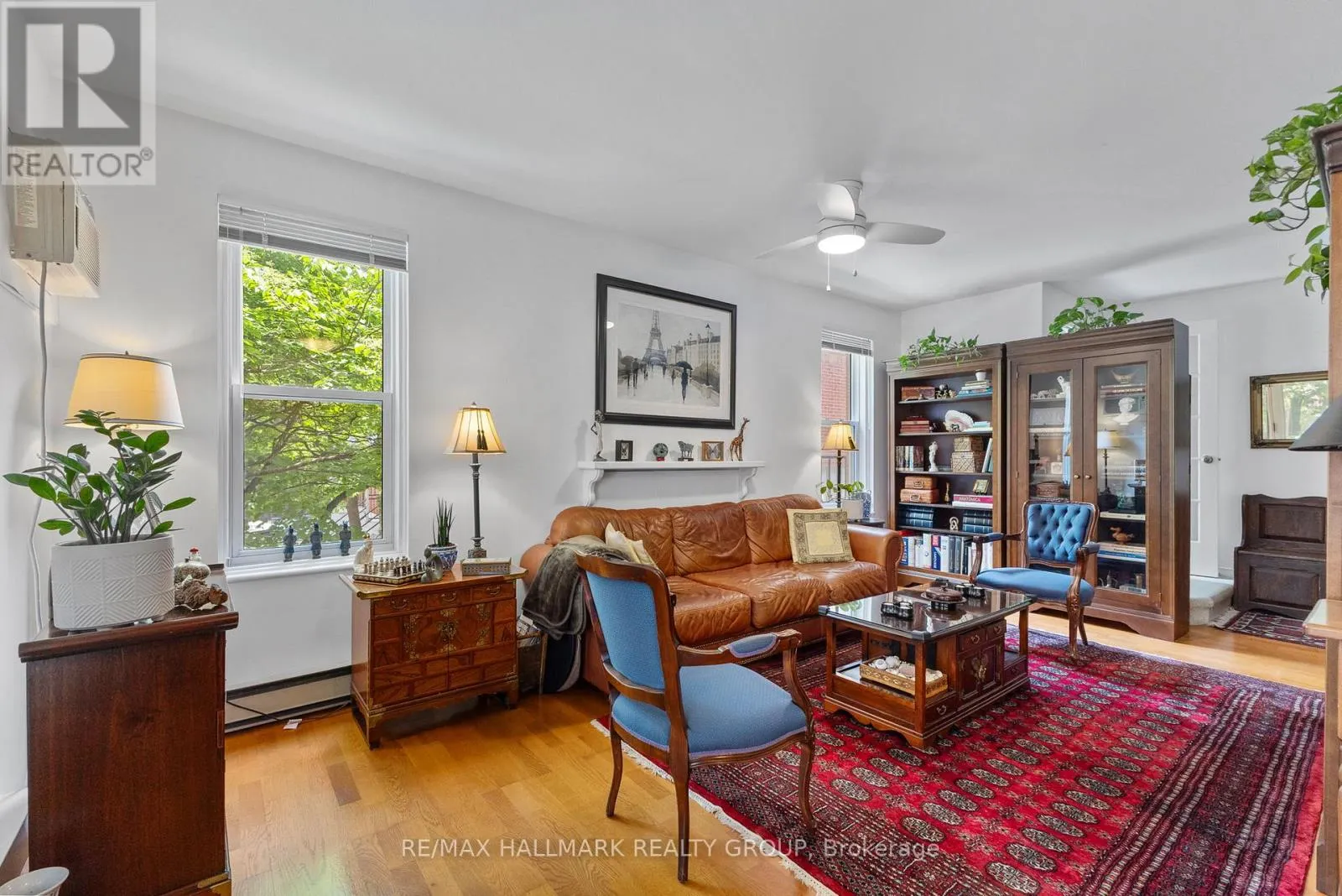 2 - 19 MONTCALM STREET