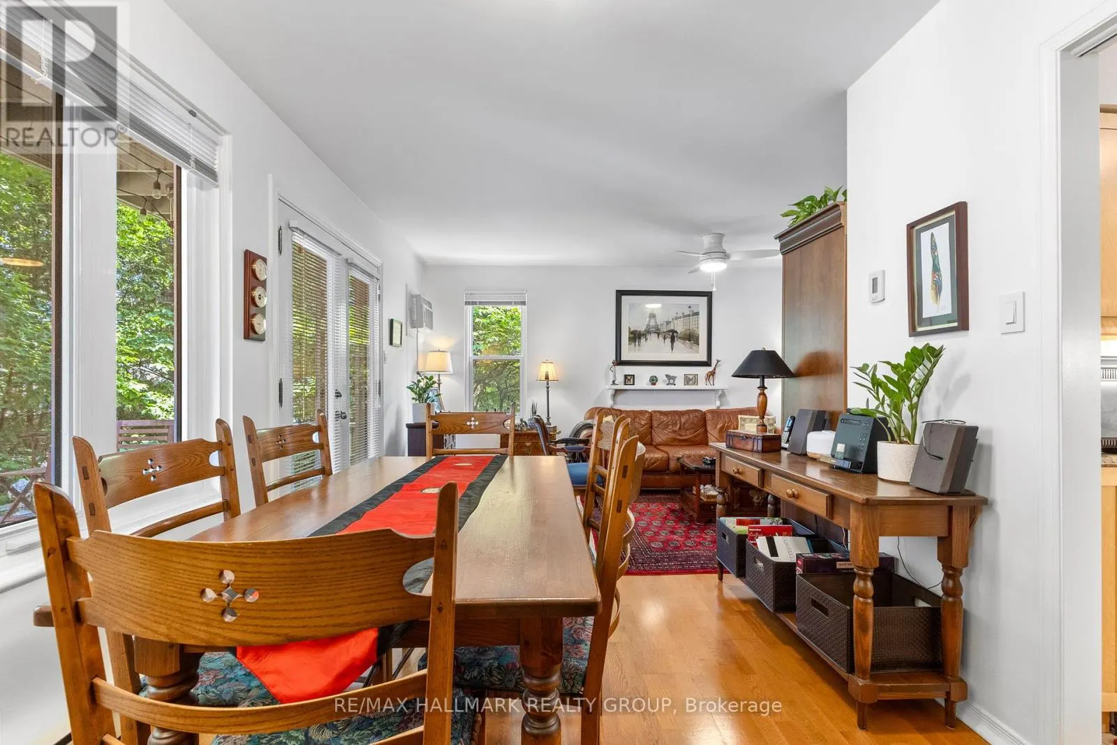 2 - 19 MONTCALM STREET