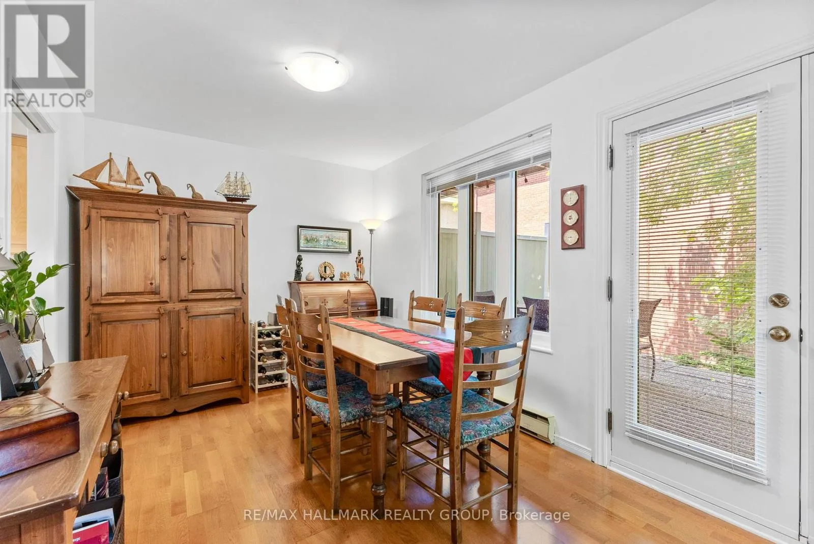 2 - 19 MONTCALM STREET