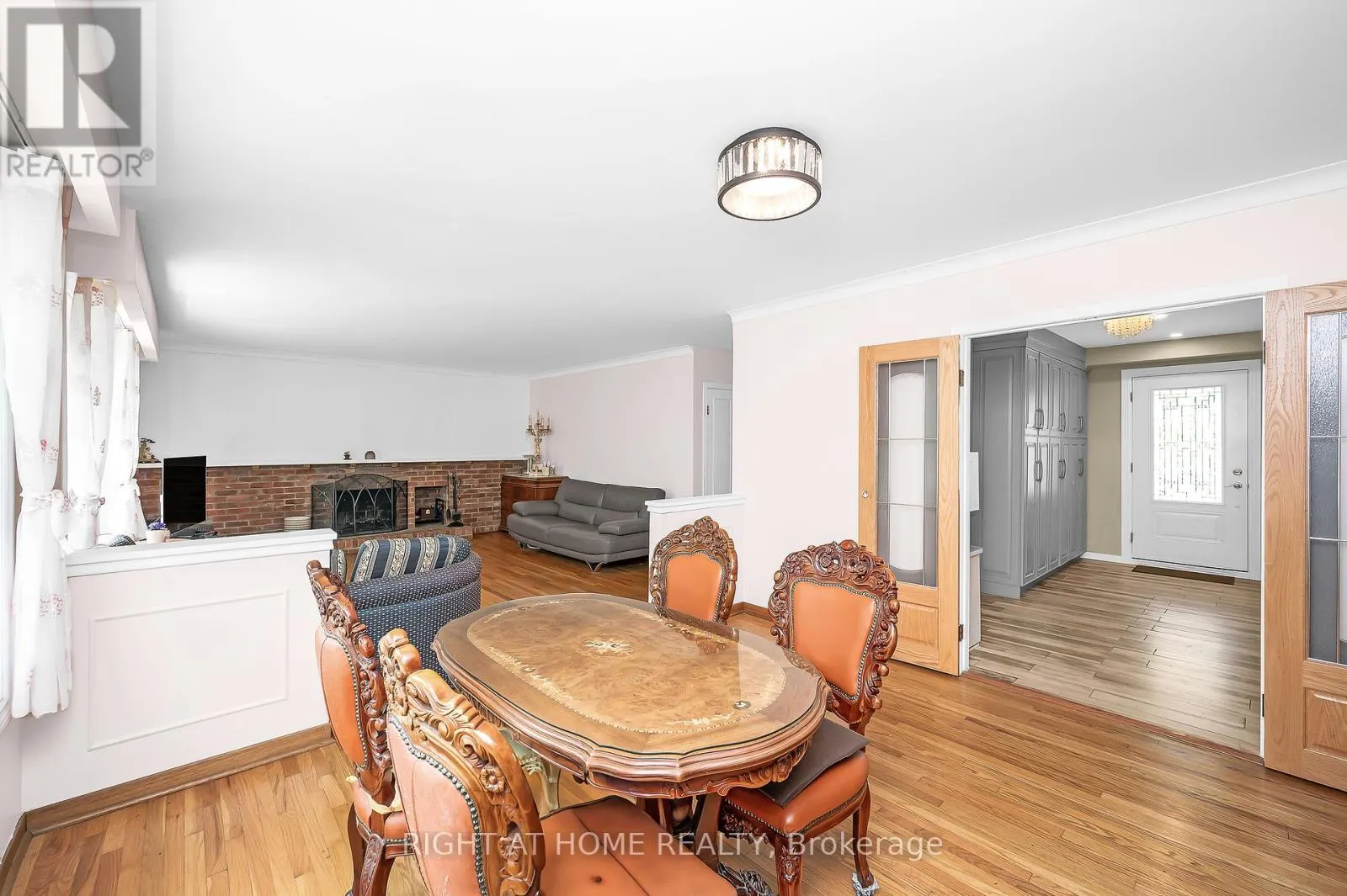 85 ROBINHOOD DRIVE
