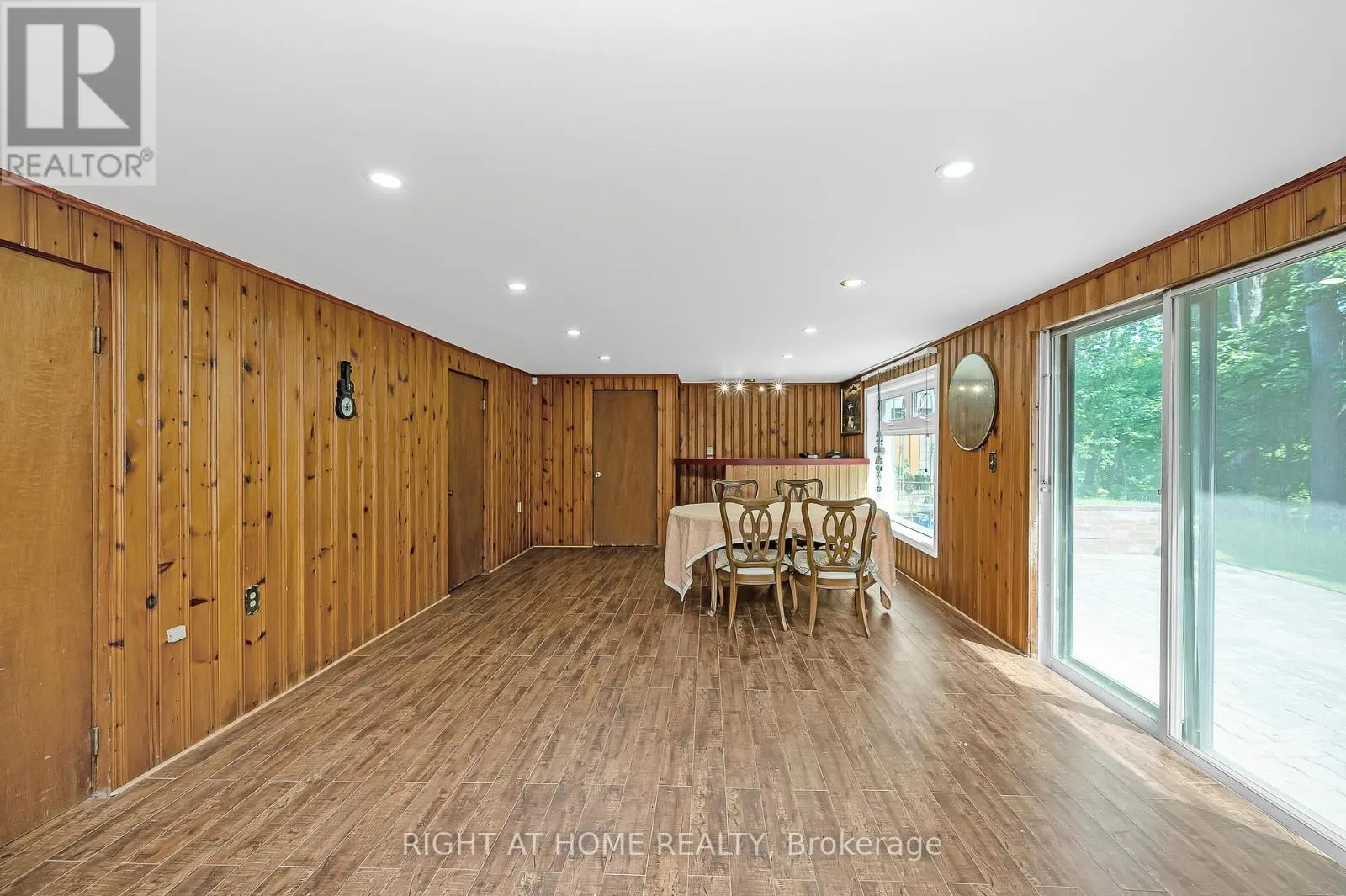 85 ROBINHOOD DRIVE