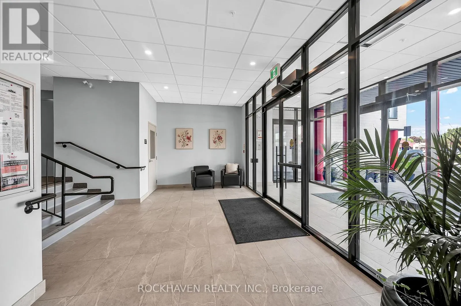 513 - 5 HAMILTON STREET N