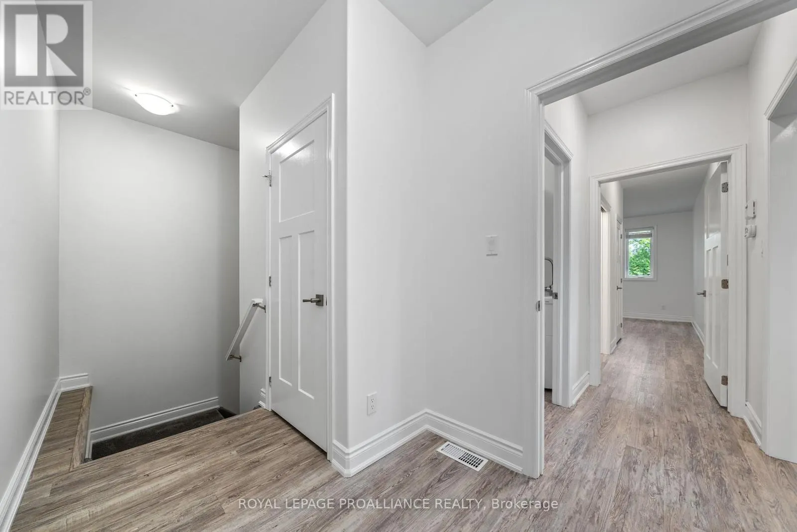 12 DORMAN STREET