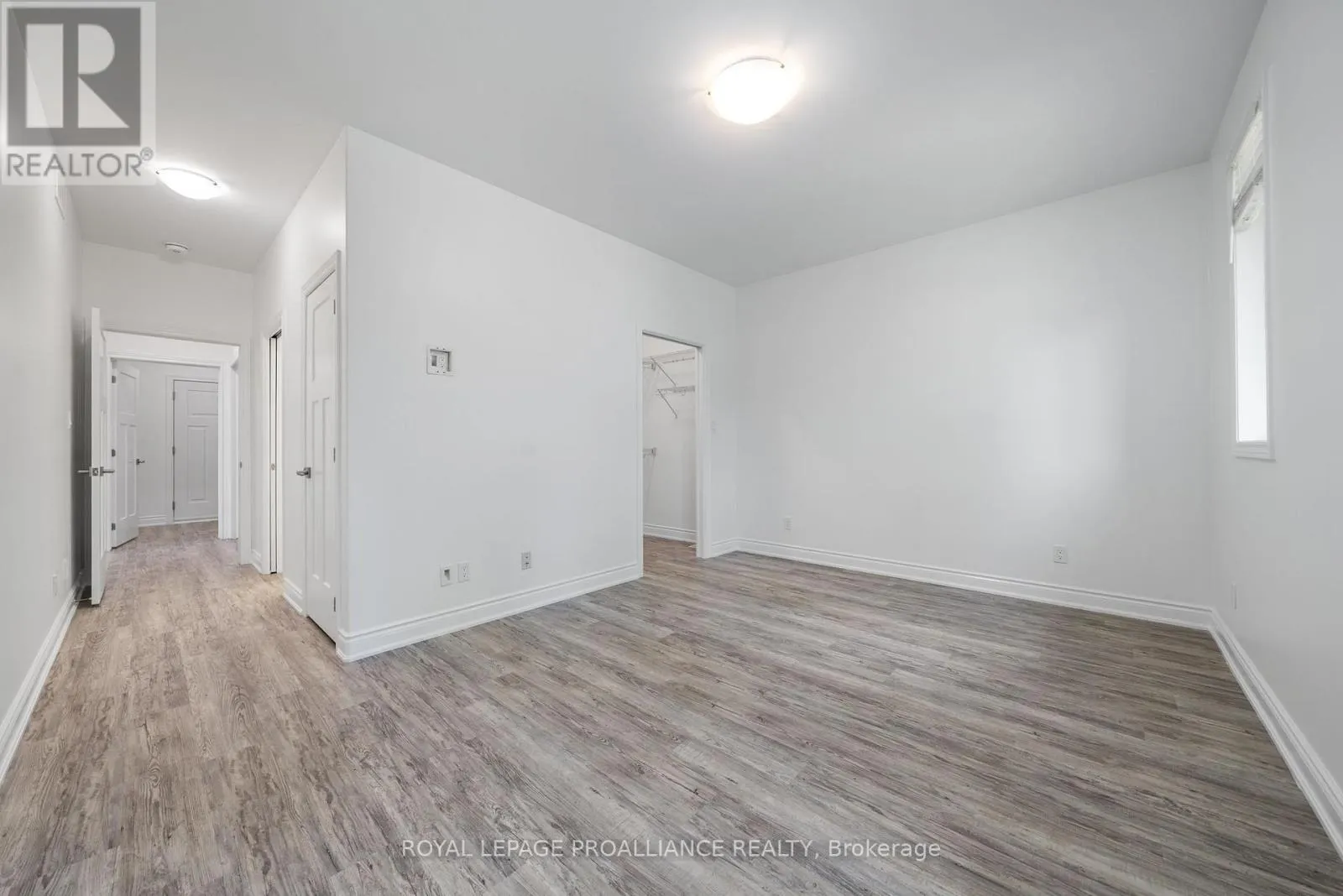 12 DORMAN STREET