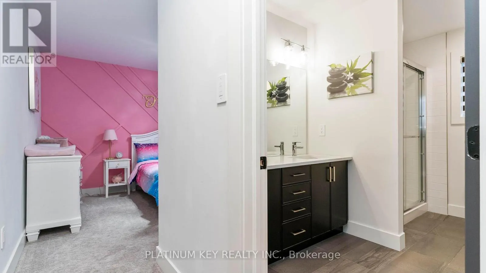 83 DAVENTRY WAY