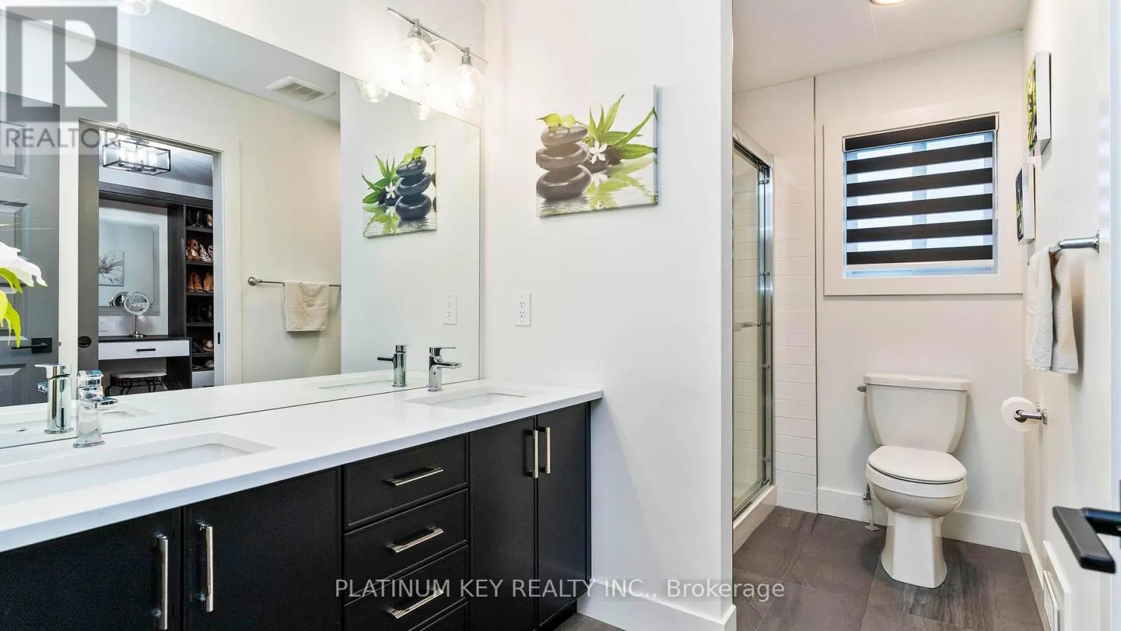 83 DAVENTRY WAY