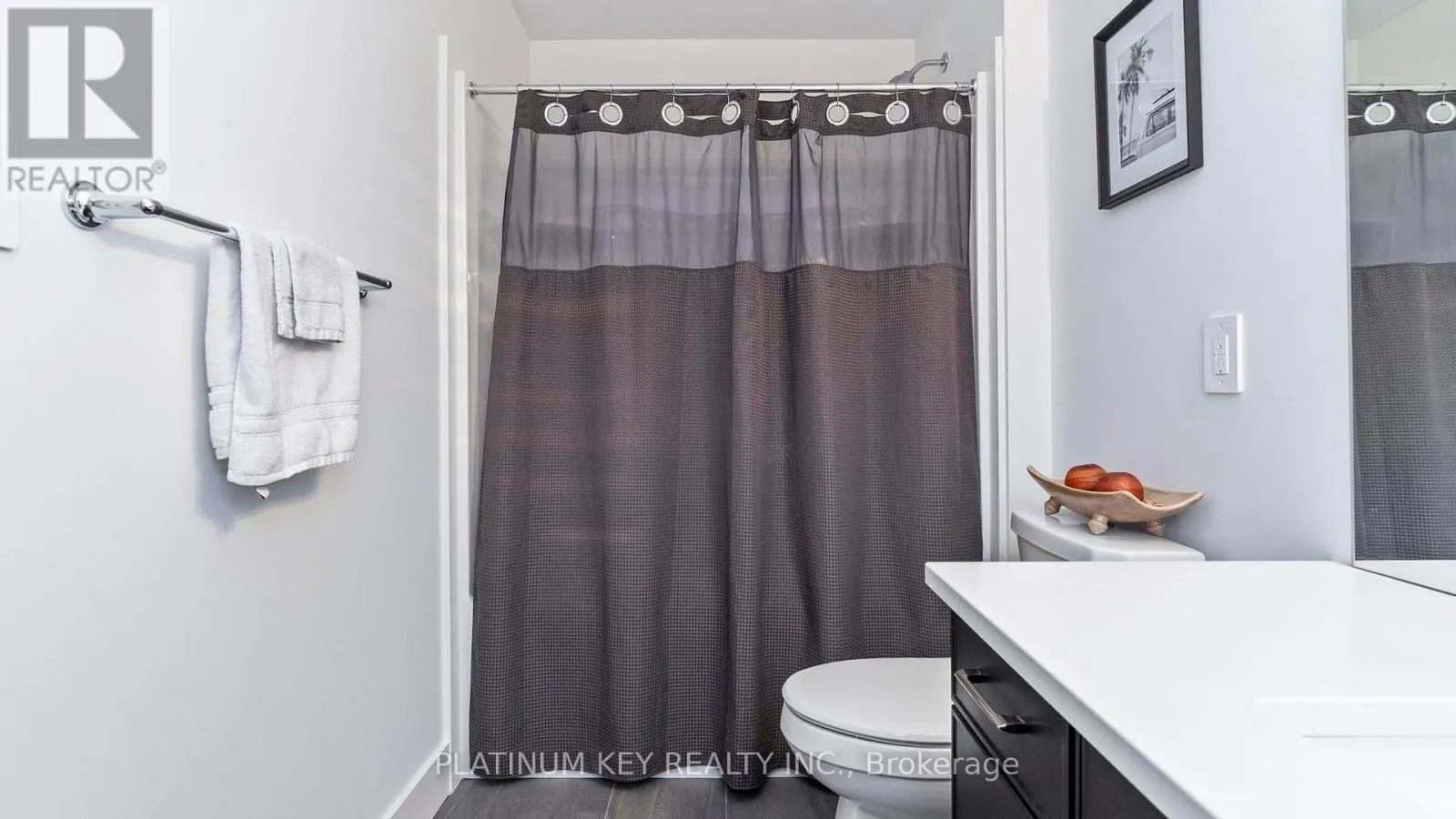 83 DAVENTRY WAY