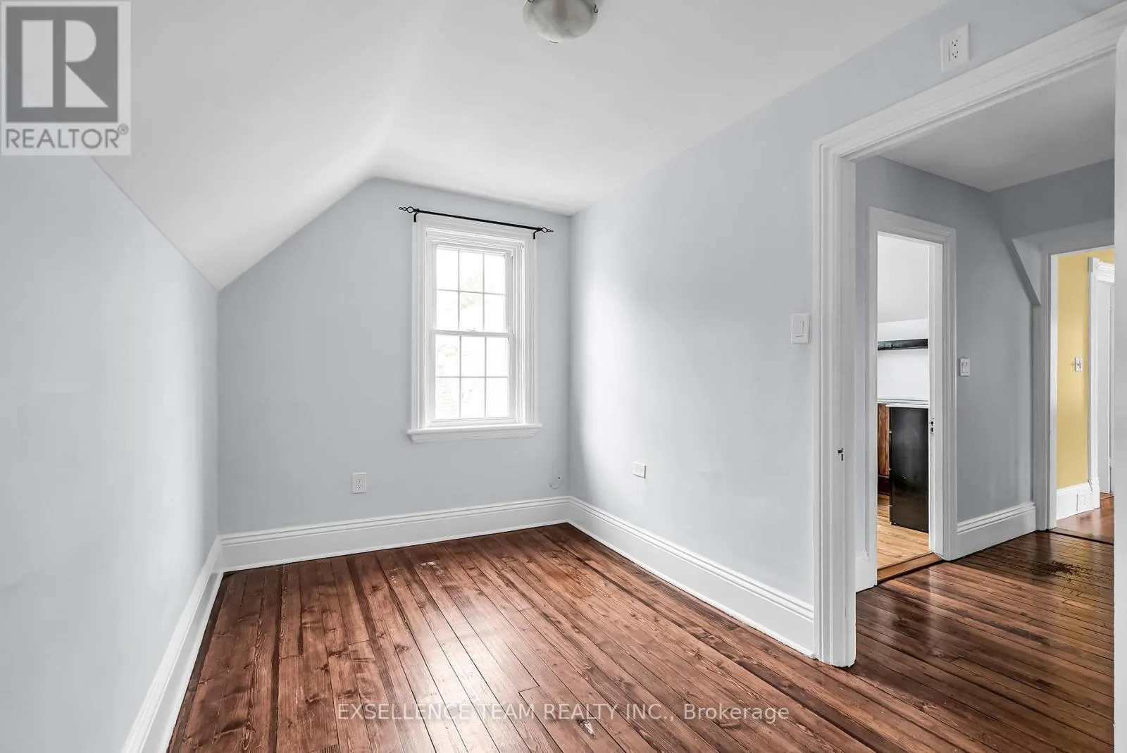 303 FIFTH STREET E