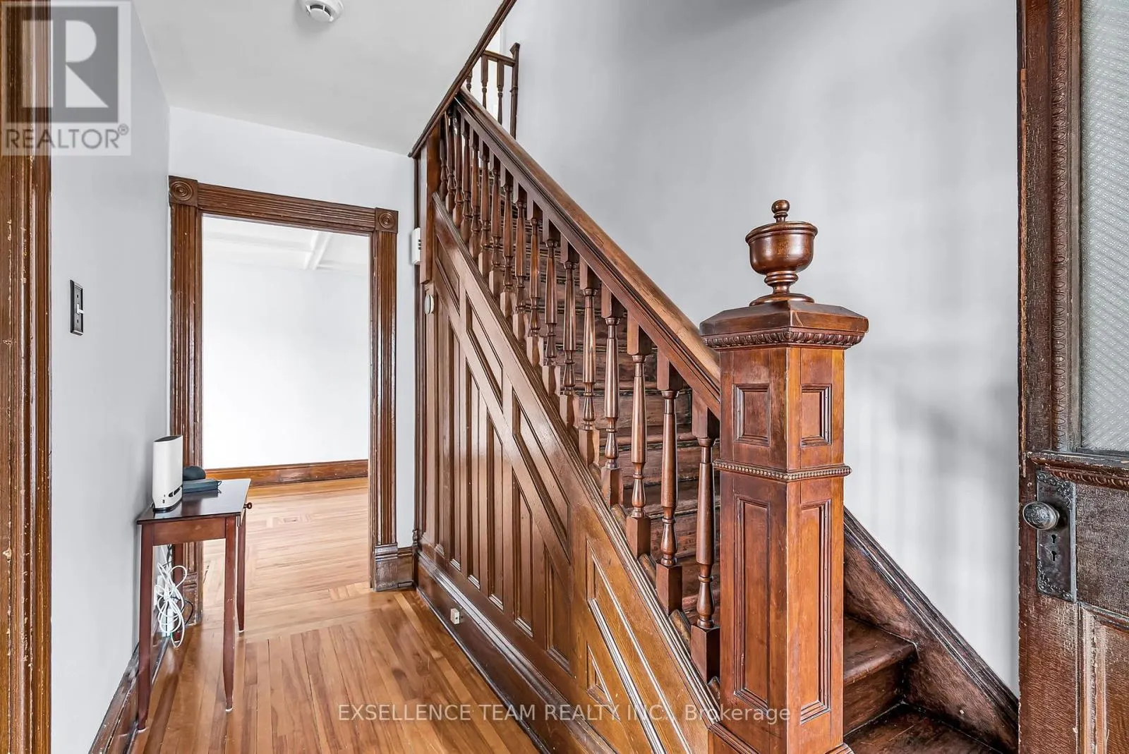 303 FIFTH STREET E