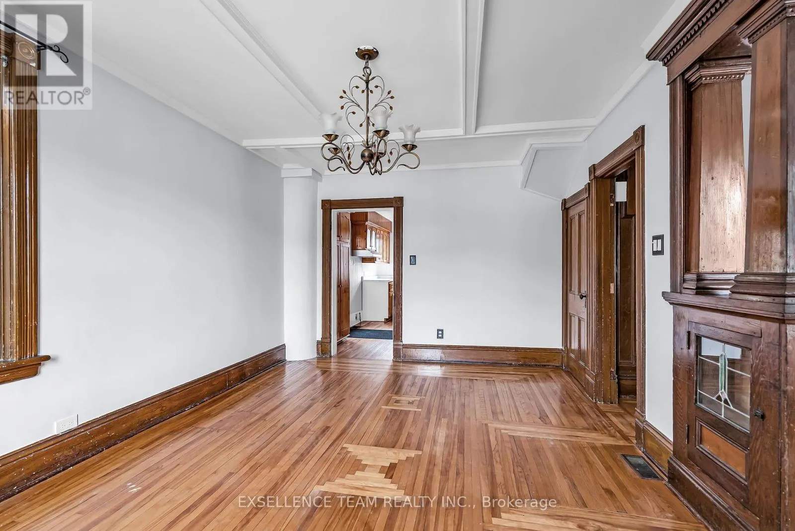 303 FIFTH STREET E