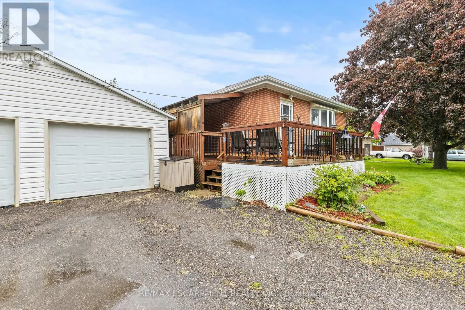 4 CARMAN STREET