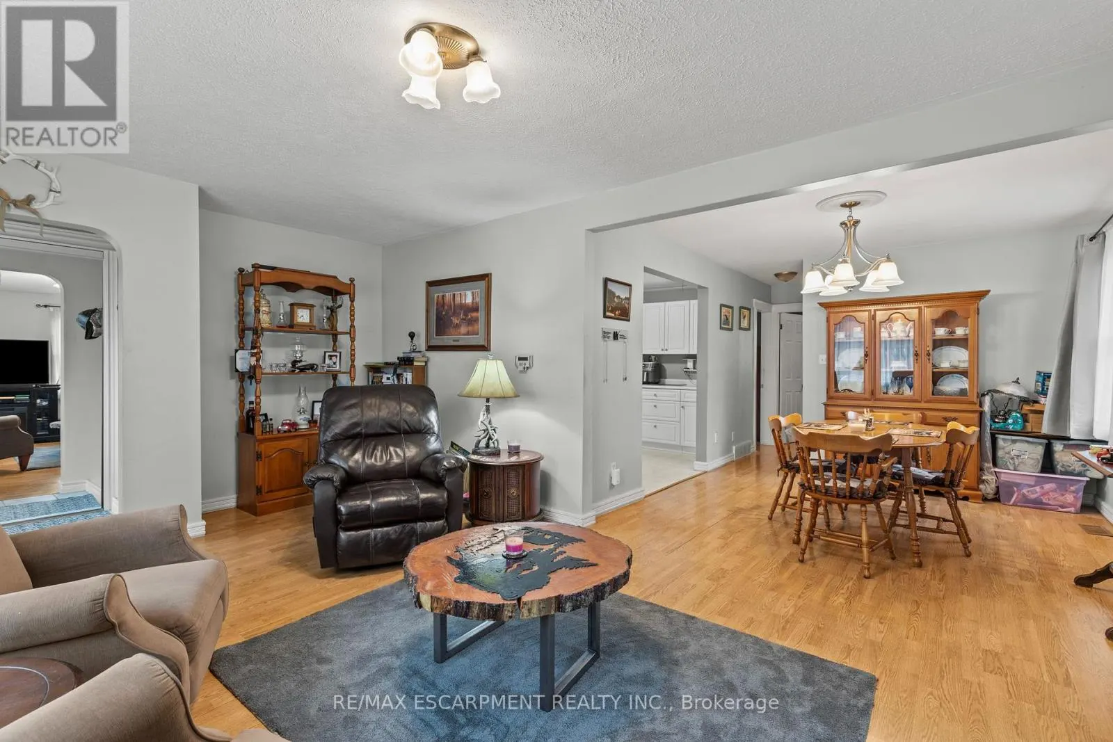 4 CARMAN STREET