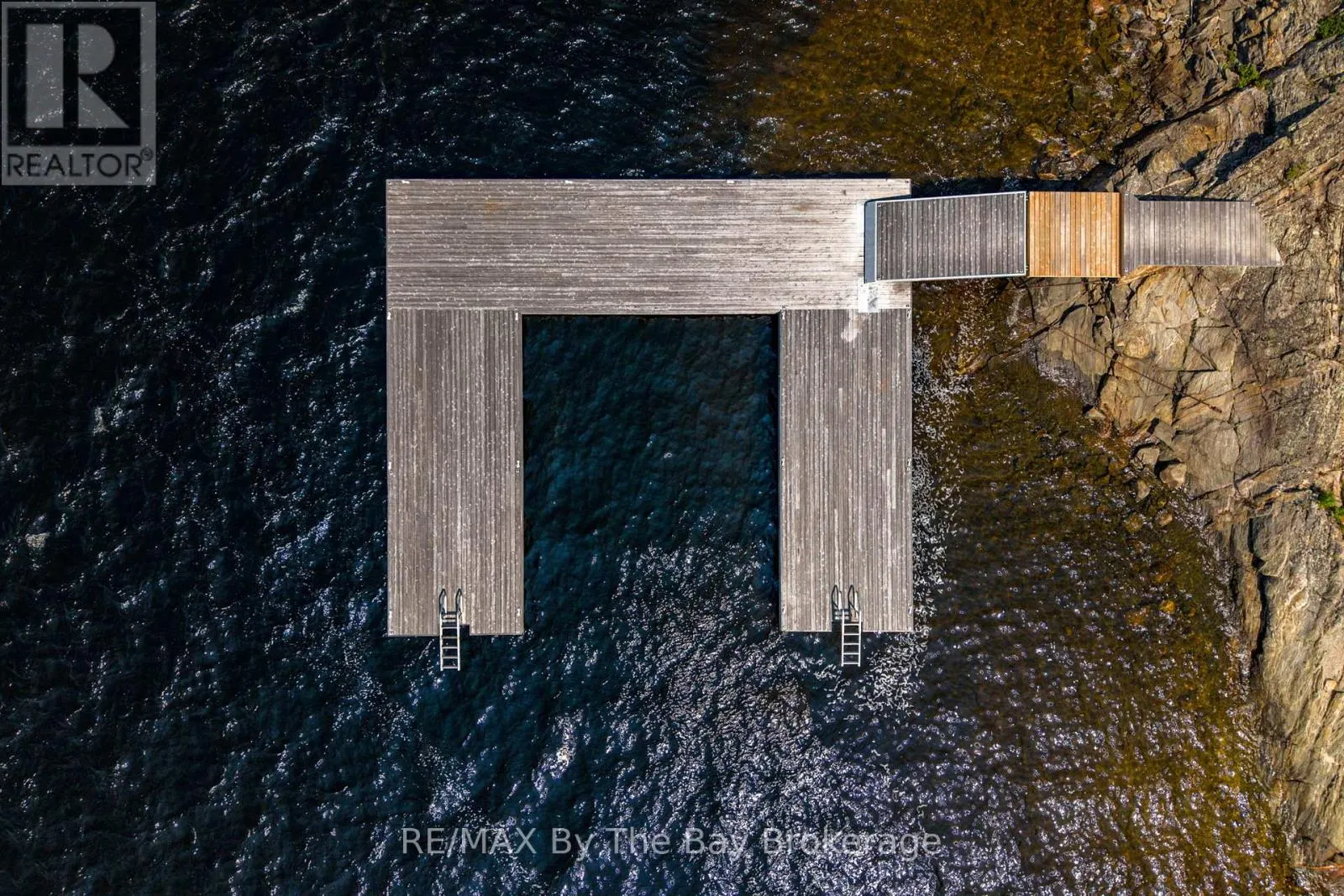11324 ISLAND 1810/BONE ISLAND
