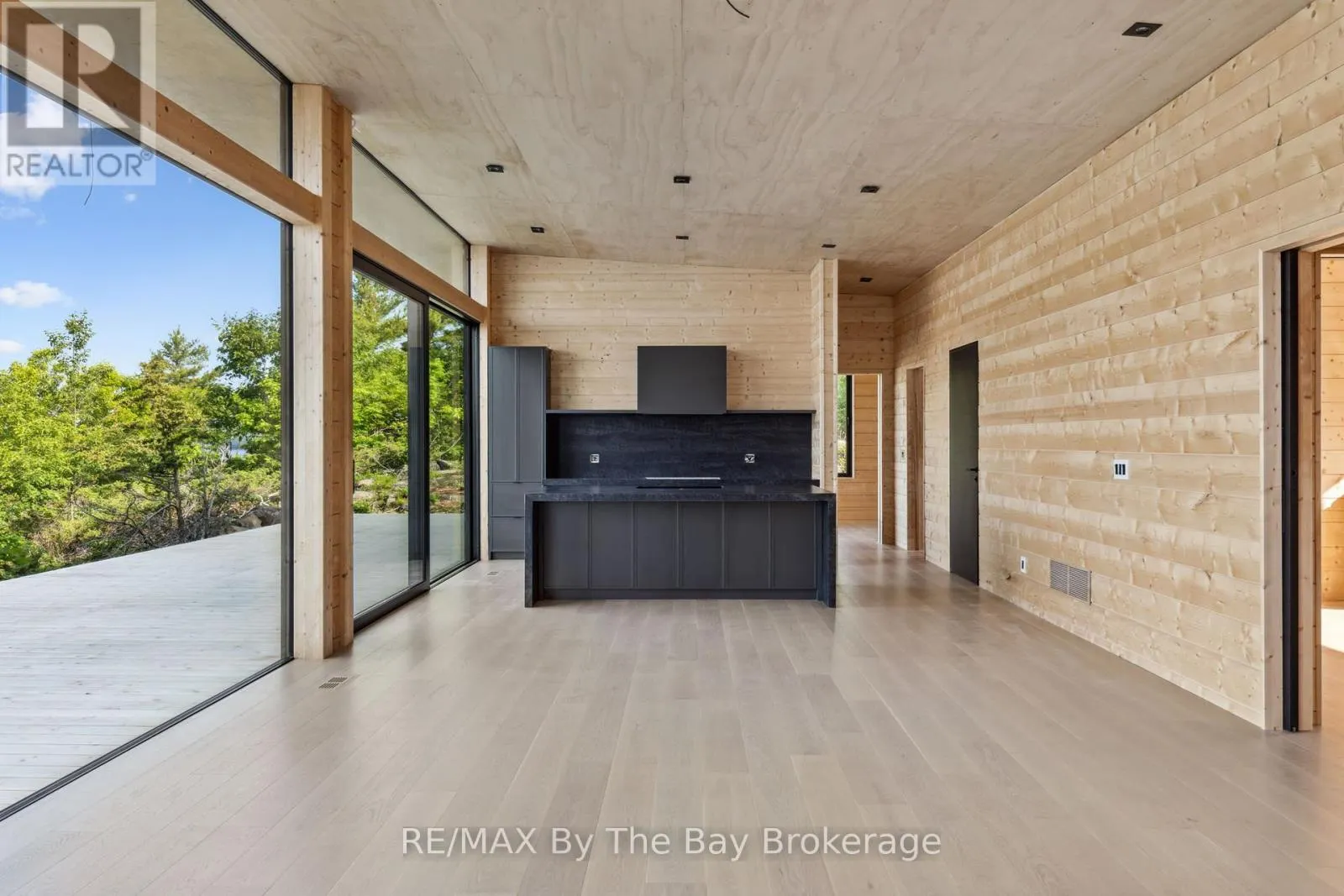11324 ISLAND 1810/BONE ISLAND