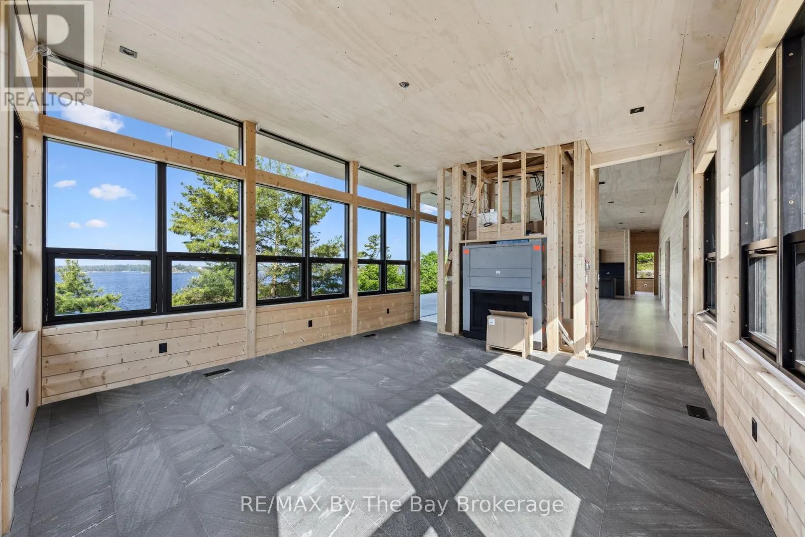 11324 ISLAND 1810/BONE ISLAND