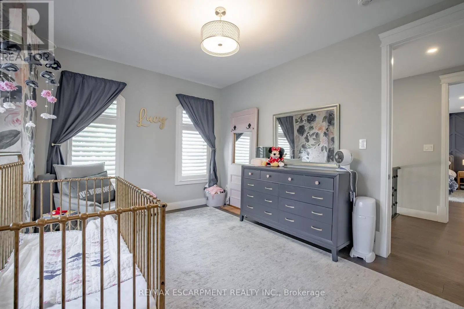 4 LOCKMAN DRIVE