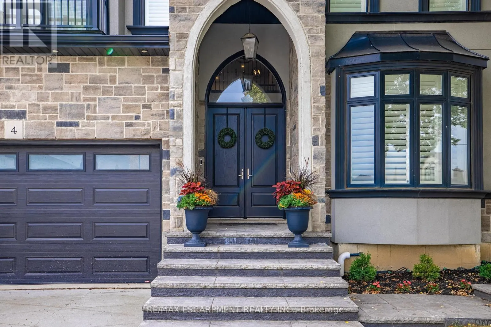 4 LOCKMAN DRIVE