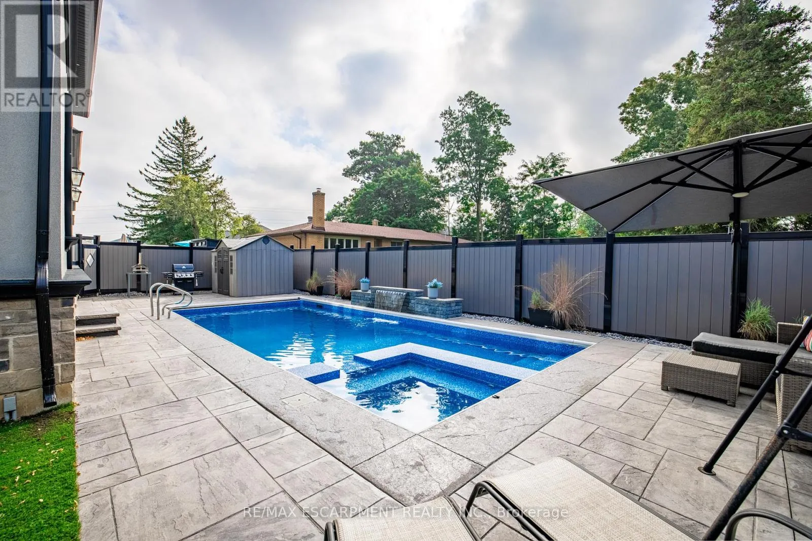 4 LOCKMAN DRIVE