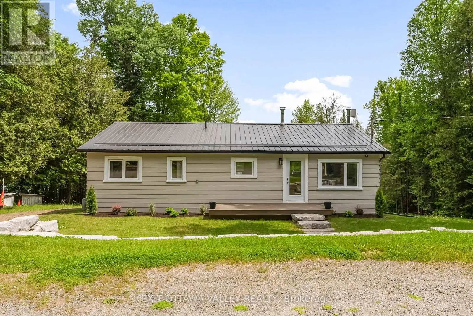 1478 KAMANISKEG LK ROAD