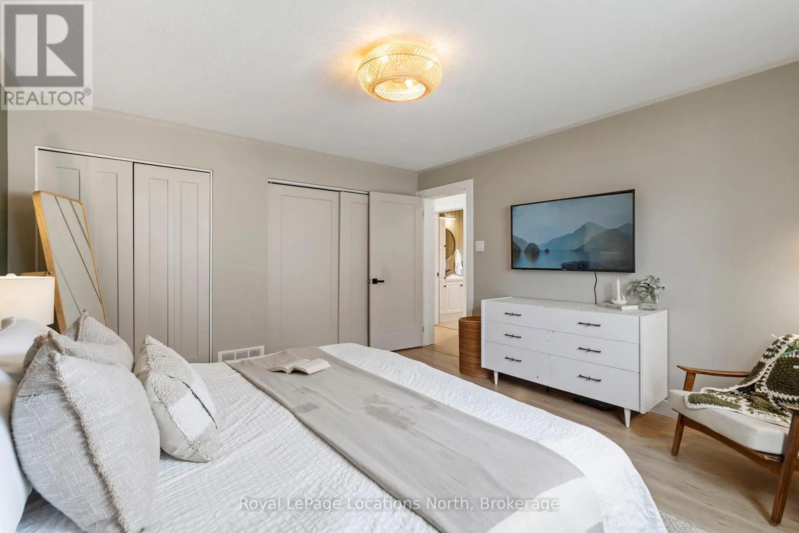 50 BIRCHWOOD COURT