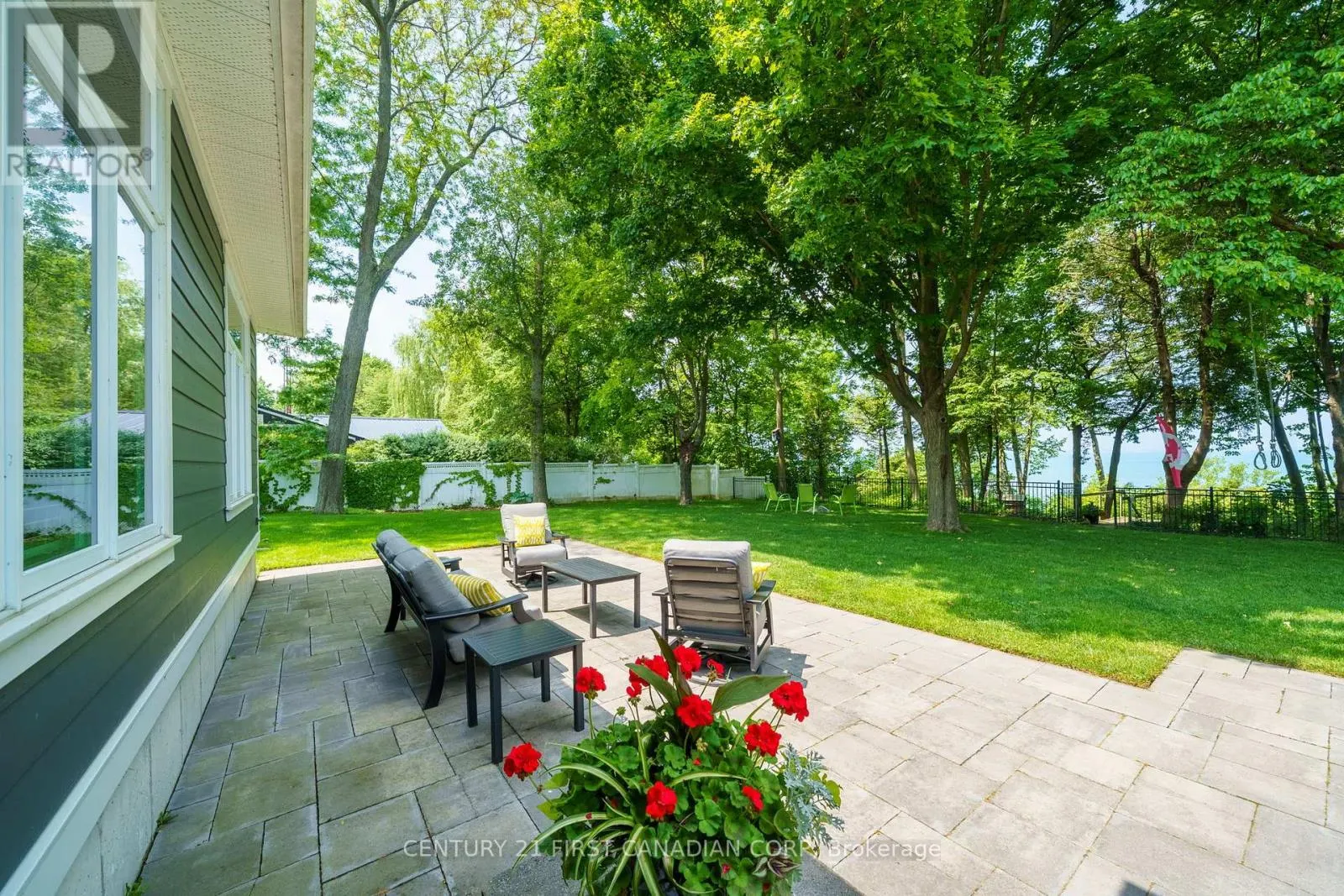 5144 CEDARVIEW DRIVE