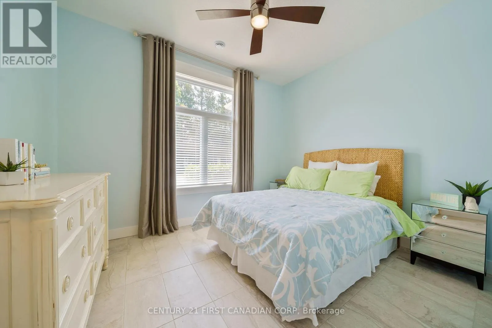 5144 CEDARVIEW DRIVE