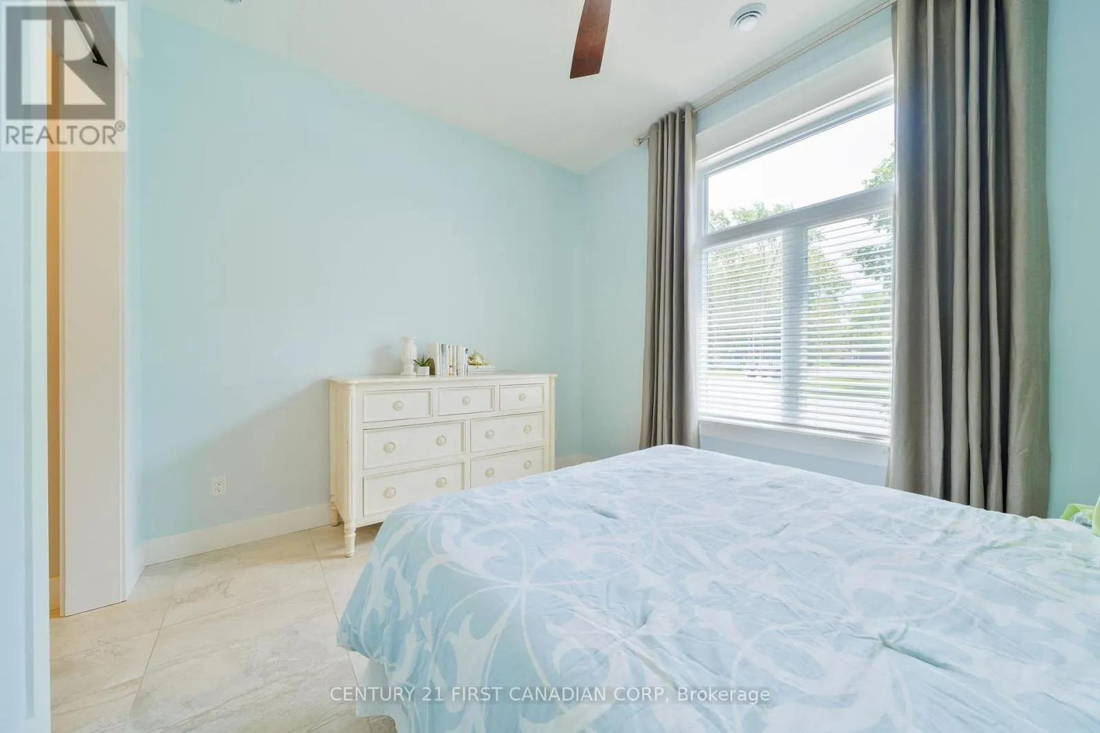 5144 CEDARVIEW DRIVE