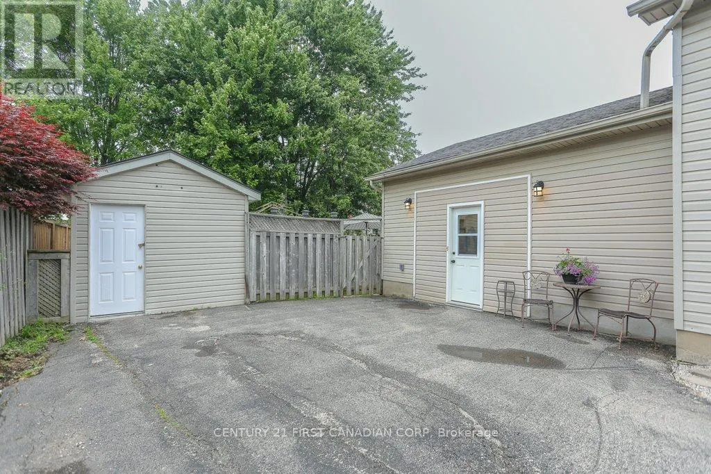 168 FOREST AVENUE